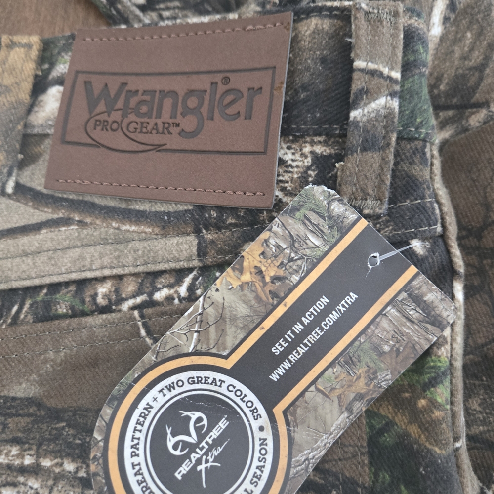 Wrangler Camouflage Outdoor Pants - Picture 3 of 5